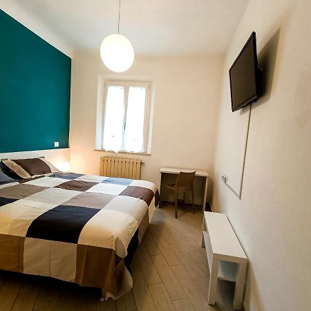 Апартаменты Firsthouse - Nel Centro Storico Con Parcheggio Gratuito Сиена Экстерьер фото