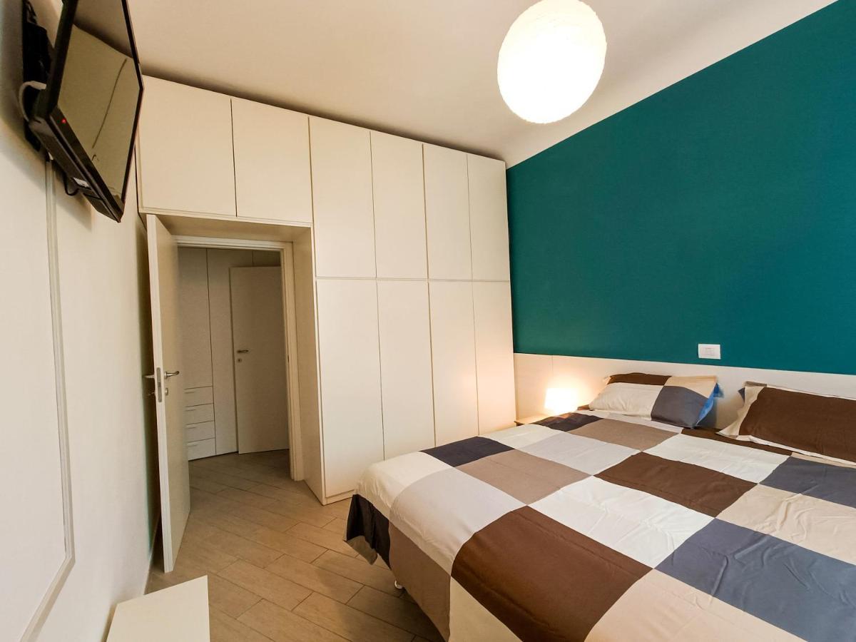 Апартаменты Firsthouse - Nel Centro Storico Con Parcheggio Gratuito Сиена Экстерьер фото